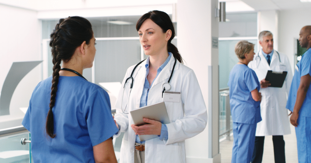Pros and Cons of Becoming a Physician Assistant